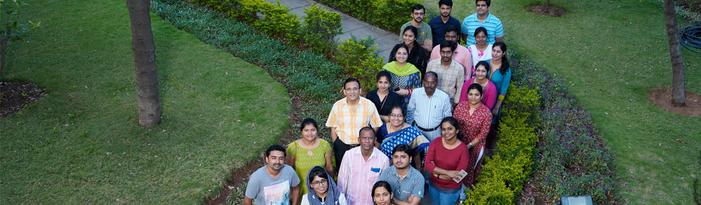 team-members-pic