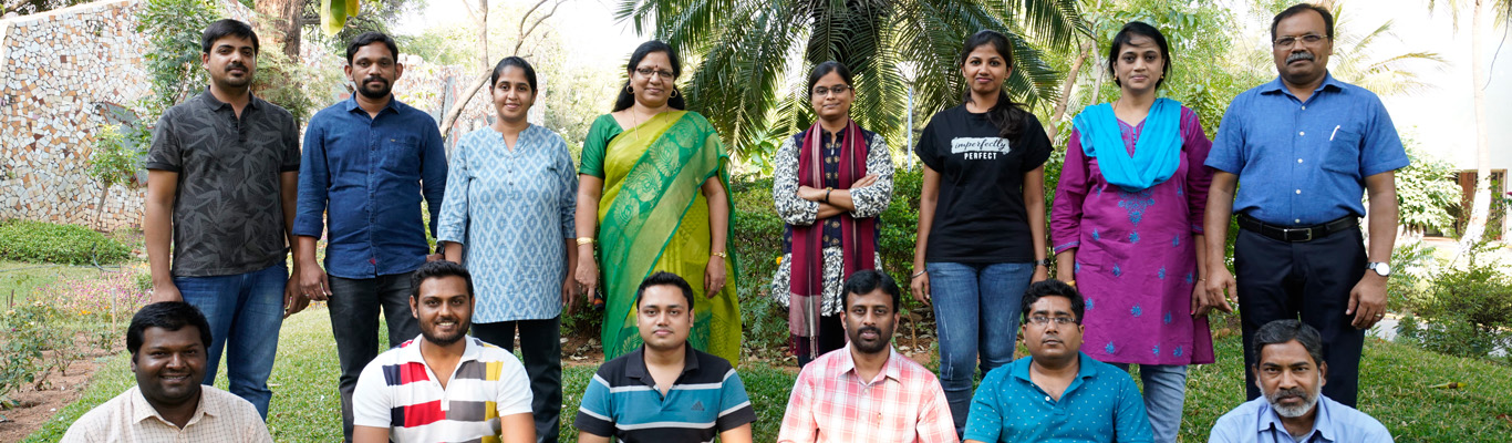 team-members-pic