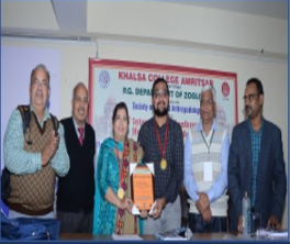 मलेरिया और अन्य वेक्टर-जनित एवं जूनोटिक रोगों पर चिकित्सा आर्थ्रोपोडोलॉजी के 17वें अंतर्राष्ट्रीय सम्मेलन में सोमा युवा वैज्ञानिक पुरस्कार के लिए निकुंज टंडेल को बधाई: सार्वजनिक और पशु चिकित्सा स्वास्थ्य में वर्तमान चुनौतियां और अवसर