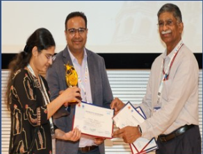 ఐఐటీ హైదరాబాద్‌లో జరిగిన ఇంటర్నేషనల్ సొసైటీ ఫర్ మాగ్నెటిక్ రెసోనెన్స్ ఇన్ మెడిసిన్ (ISMRM) ఇండియన్ చాప్టర్ 2025 11వ వార్షిక సమావేశంలో బెస్ట్ పోస్టర్ ప్రైజ్ గెలుచుకున్న సోహిని ఘోష్ గారికి హృదయపూర్వక అభినందనలు.
